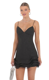 Shimmer Open Back Wavy Dress in Black
